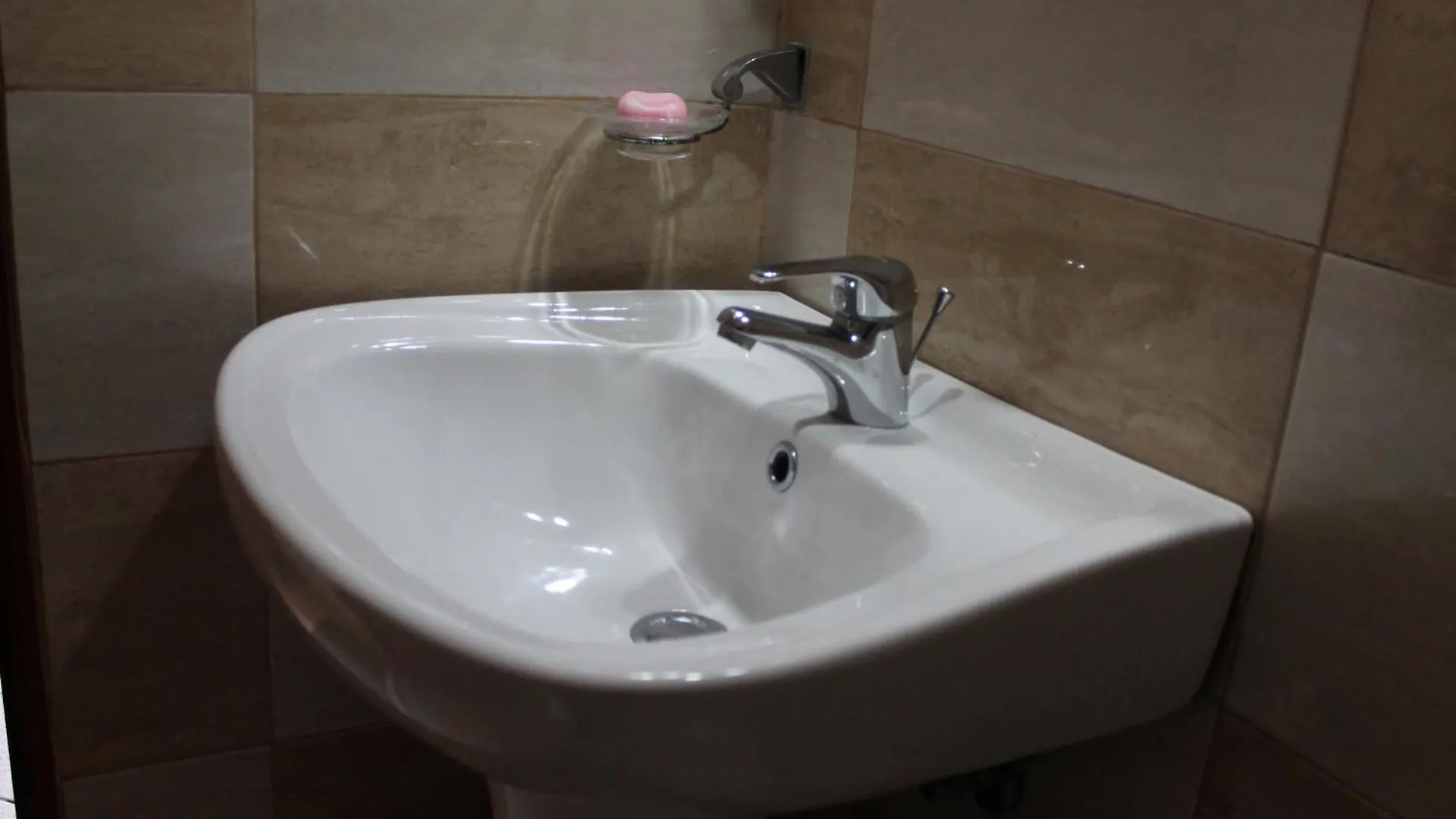 Tomor Shehu Guest House Berat