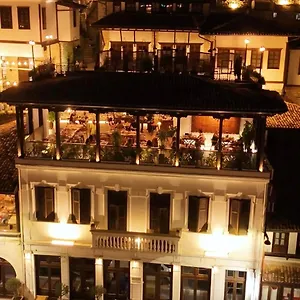 White House Boutique & Restaurant - Since 1999 Berat